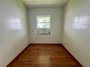 1987 NE 171st St, North Miami Beach FL 33162