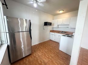 1987 NE 171st St, North Miami Beach FL 33162