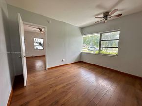 1987 NE 171st St, North Miami Beach FL 33162