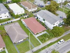 1987 NE 171st St, North Miami Beach FL 33162