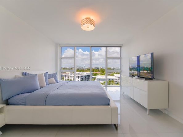 10275 Collins Ave 731, Bal Harbour FL 33154