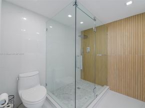 10275 Collins Ave 731, Bal Harbour FL 33154