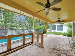 6750 White Oak Dr, Miami Lakes FL 33014