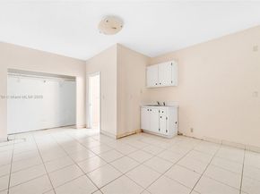 6750 White Oak Dr, Miami Lakes FL 33014
