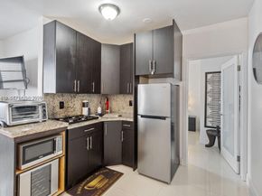 335 Ocean Dr 310, Miami Beach FL 33139