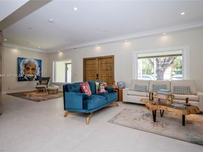 5620 Alton Rd, Miami Beach FL 33140