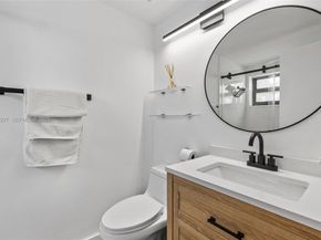 21216 Harbor Way 15815, Aventura FL 33180