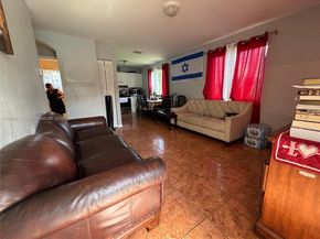 997 NW 11 Street, Homestead FL 33030