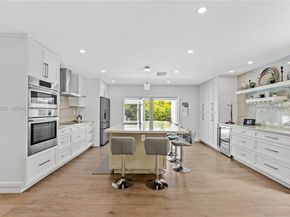 7425 SW 139th Ter, Palmetto Bay FL 33158