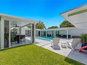 7425 SW 139th Ter, Palmetto Bay FL 33158