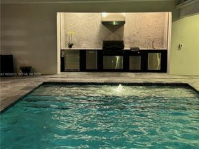 7425 SW 139th Ter, Palmetto Bay FL 33158