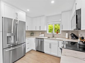 7425 SW 139th Ter, Palmetto Bay FL 33158