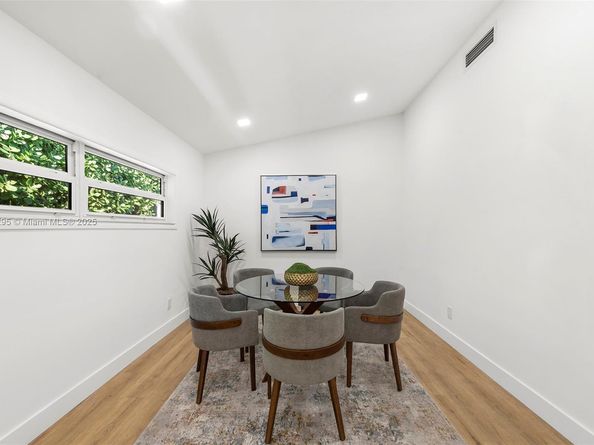410 S Shore Dr, Miami Beach FL 33141