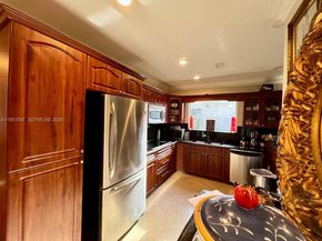 3105 SW 13th St, Fort Lauderdale FL 33312