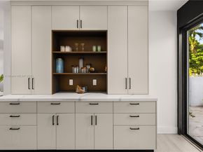 3616 SW 26th St, Miami FL 33133