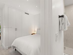 3616 SW 26th St, Miami FL 33133