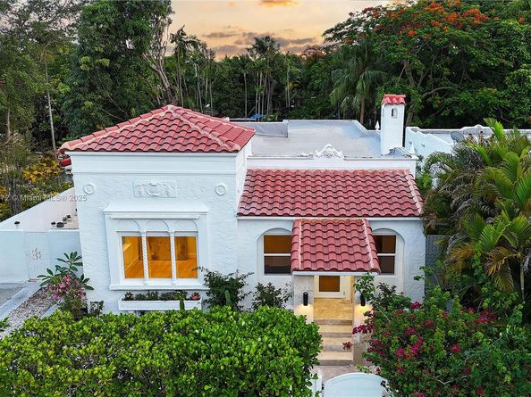 3616 SW 26th St, Miami FL 33133