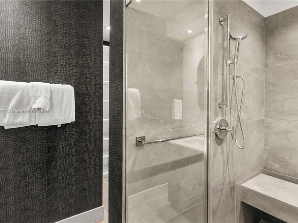 3616 SW 26th St, Miami FL 33133