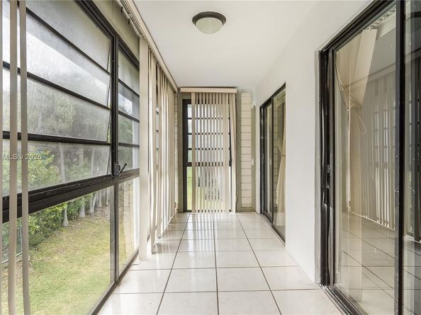 20680 NE 4th Ct 206, Miami FL 33179