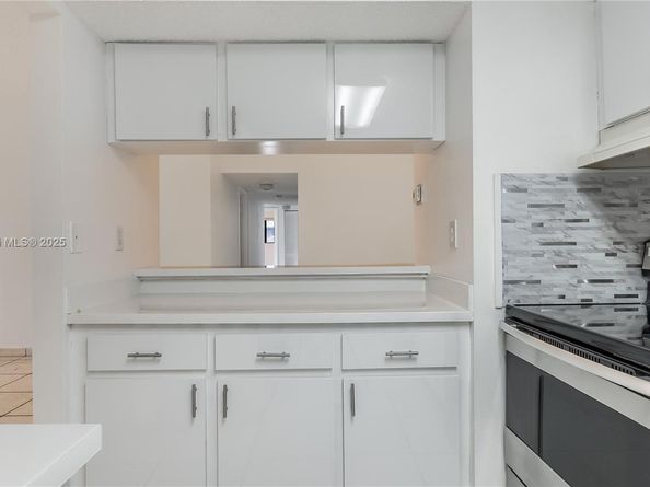 20680 NE 4th Ct 206, Miami FL 33179