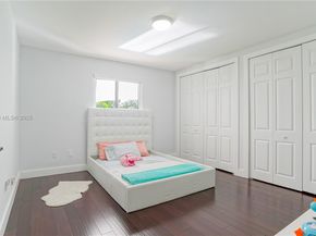 6950 SW 97th Ave, Miami FL 33173