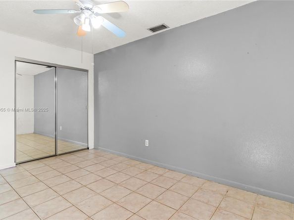 10615 SW 200th St, Cutler Bay FL 33157
