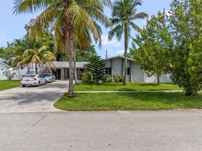 10615 SW 200th St, Cutler Bay FL 33157