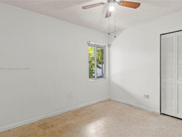 10615 SW 200th St, Cutler Bay FL 33157
