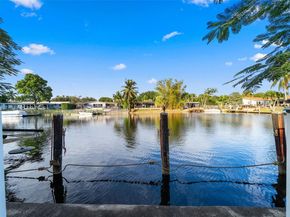 5741 SW 14th Street, Plantation FL 33317