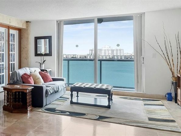 2841 NE 163rd St 803, North Miami Beach FL 33160