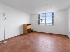 2841 NE 163rd St 803, North Miami Beach FL 33160