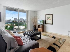 2841 NE 163rd St 803, North Miami Beach FL 33160