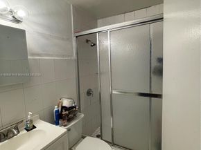 1143 NW 27th St, Miami FL 33127