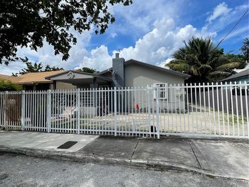 1143 NW 27th St