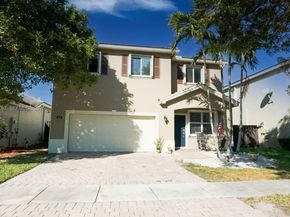 3455 NE 1st St, Homestead FL 33033