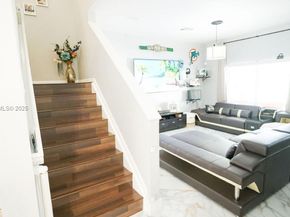 3455 NE 1st St, Homestead FL 33033