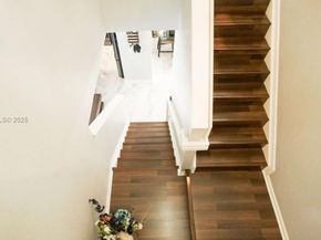 3455 NE 1st St, Homestead FL 33033