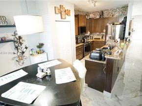 3455 NE 1st St, Homestead FL 33033