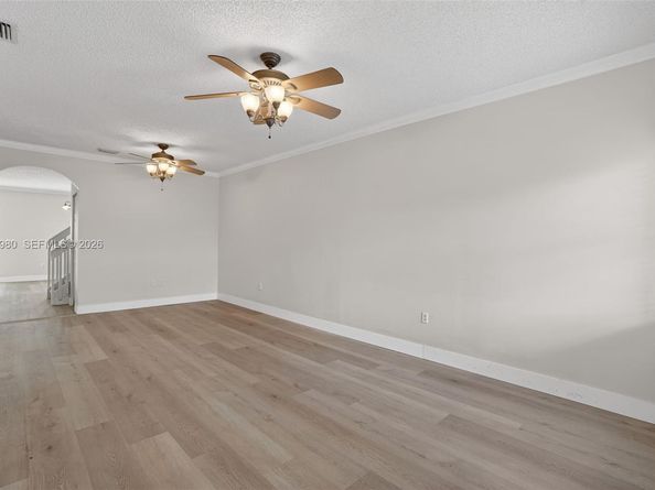 2209 SE 24th Pl 2209, Homestead FL 33035