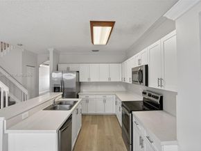 2209 SE 24th Pl 2209, Homestead FL 33035