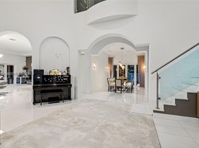 1260 Harbor Ct, Hollywood FL 33019
