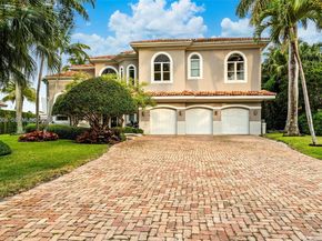 1260 Harbor Ct, Hollywood FL 33019