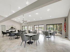 3259 Perimeter Dr 3259, Green Acres FL 33467