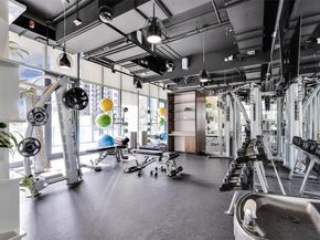 55 SW 9th St 1109, Miami FL 33130