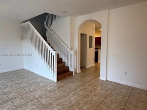 648 SE 32nd Ave 648, Homestead FL 33033