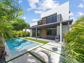 536 NW 48th ST, Miami FL 33127