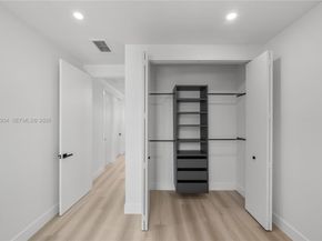 536 NW 48th ST, Miami FL 33127