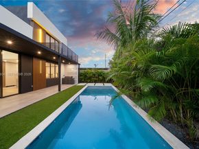 536 NW 48th ST, Miami FL 33127