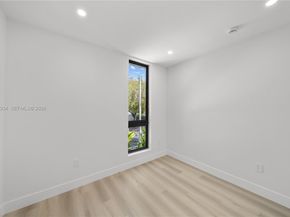536 NW 48th ST, Miami FL 33127