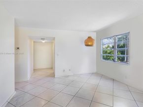 1701 Washington St 304, Hollywood FL 33020